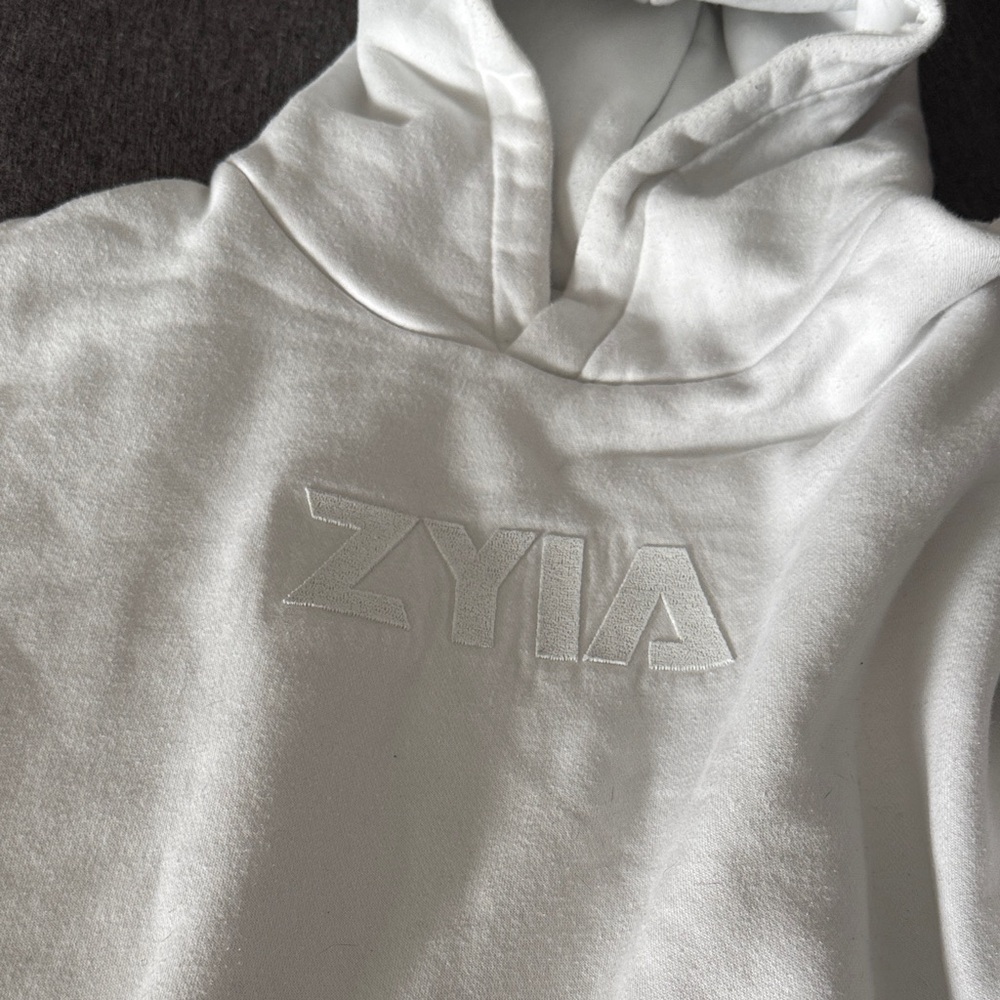 ZYIA White Embroidered Logo Pullover Hoodie